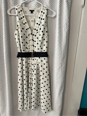 Ann Taylor White Polka Dot V-Neck Belted Dress Size 4